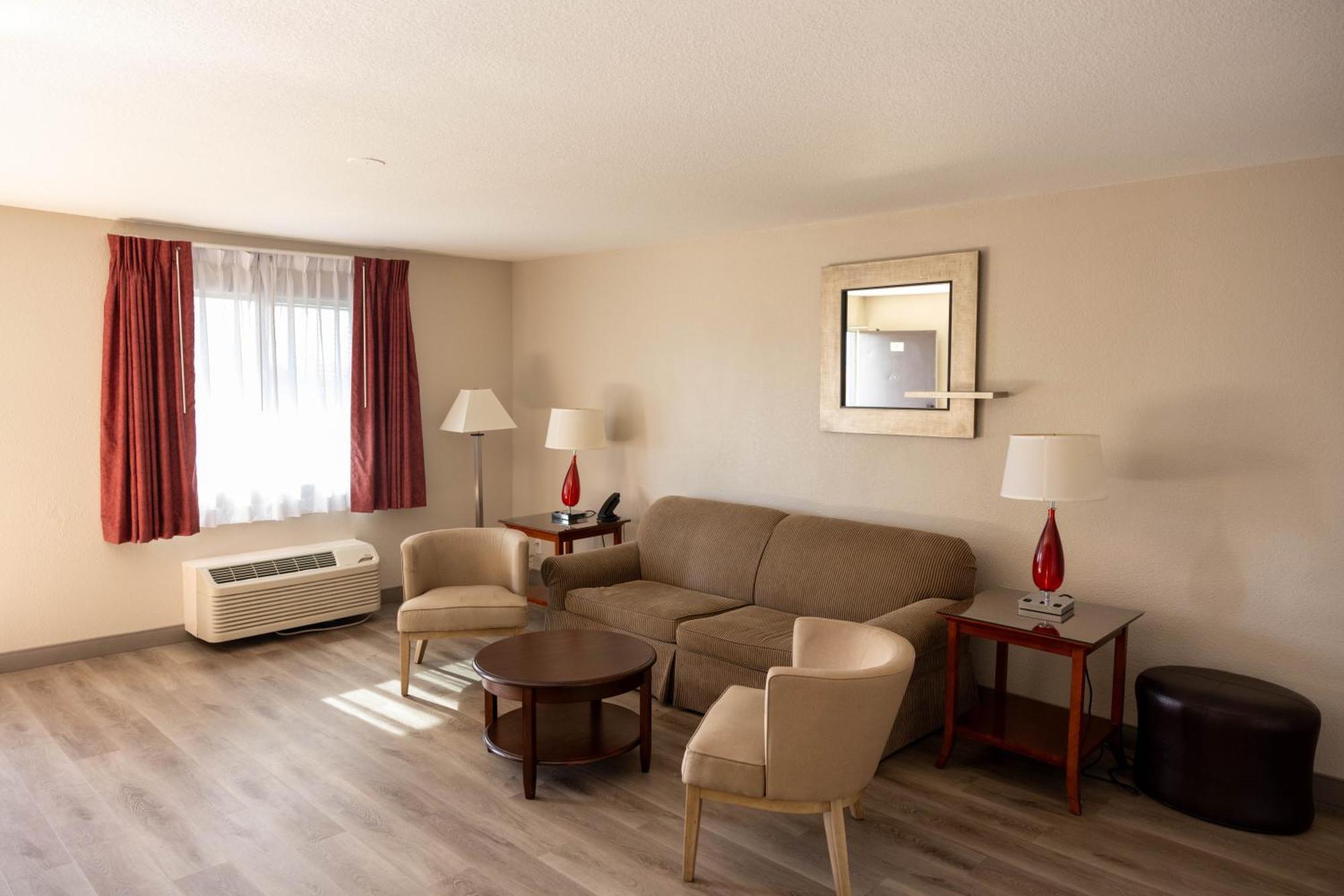 Quality Inn & Suites レイク・ハヴァス・シティ エクステリア 写真
