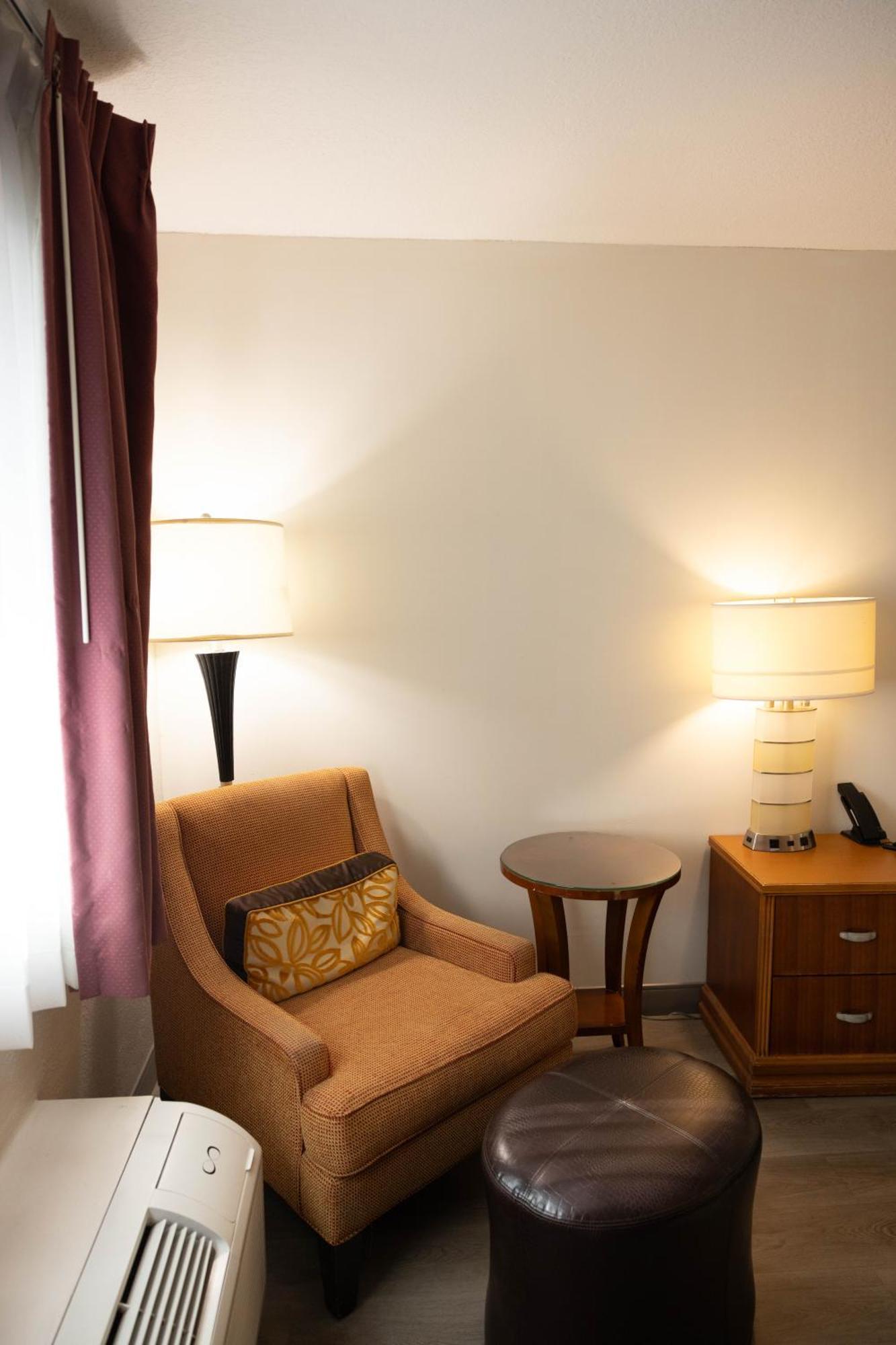 Quality Inn & Suites レイク・ハヴァス・シティ エクステリア 写真